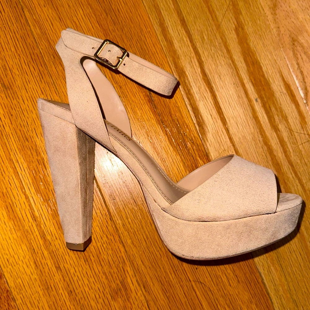 Brand new heels